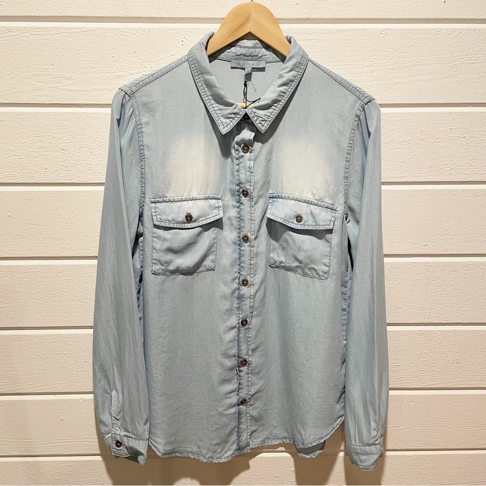 NWT LOVE TREE Women’s Tencel Denim Womens Button Up
Shirt Size Large - Picture 3 of 14
